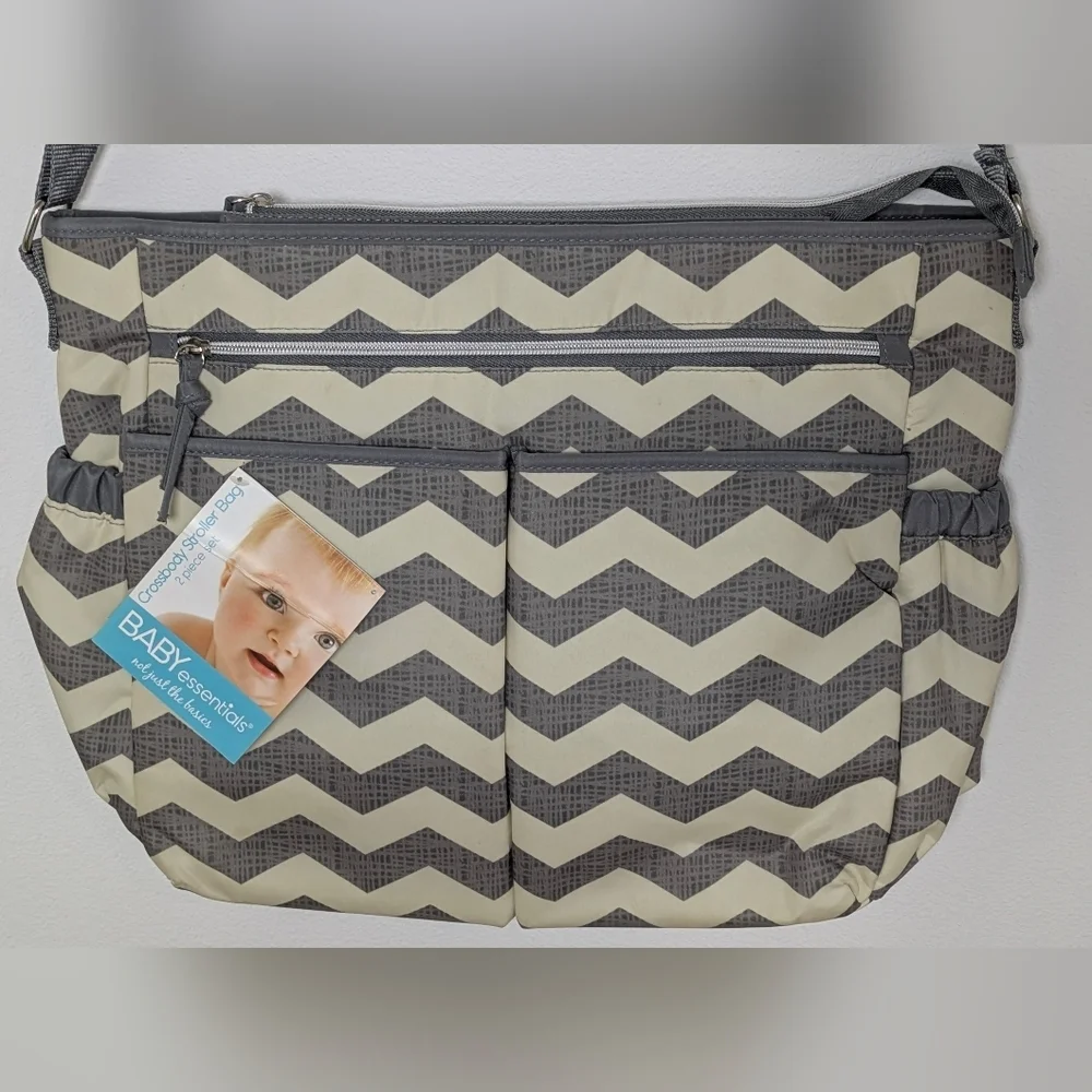 Tender Kisses NEW Grey Chevron Print Diaper Bag Changing Pad Pockets - Picture 7 of 15